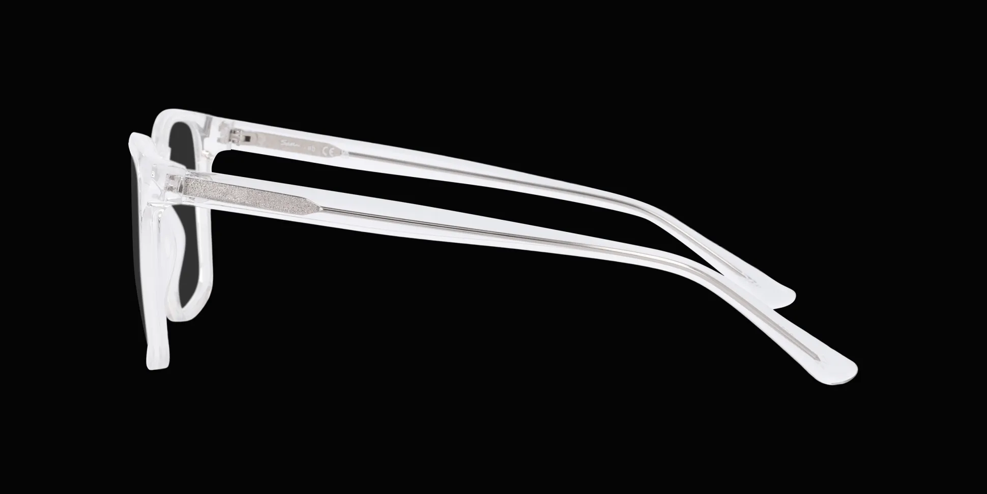 SEEN 0NE3082 1